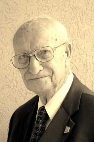 In memory of Manuel R. Holland (1930-2022)